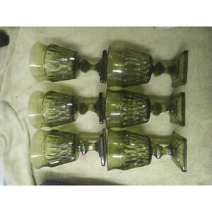 Vintage Green Glass Goblet Set - Elegant Decorative Drinkware